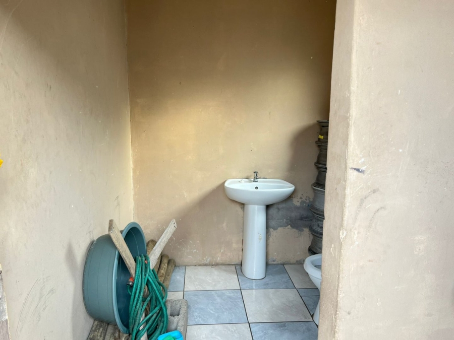 3 Bedroom Property for Sale in Scenery Park Eastern Cape